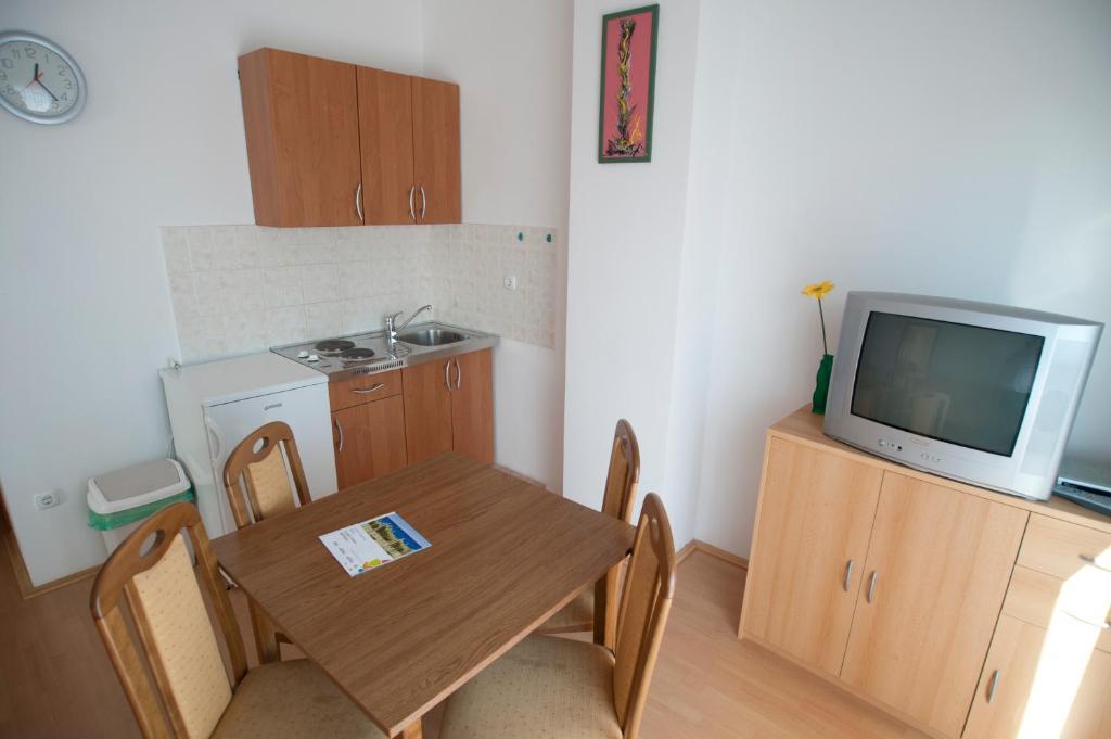 Apartments Maric With Parking Umag Kamer foto